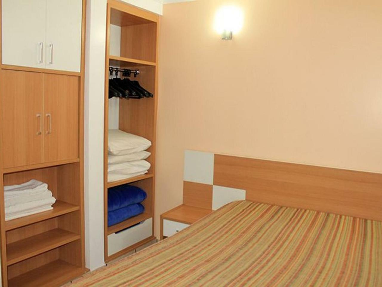 Condominio Diroma Fiori Cvt * Caldas Novas