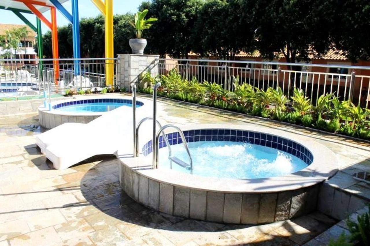 Condominio Diroma Fiori Cvt * Caldas Novas