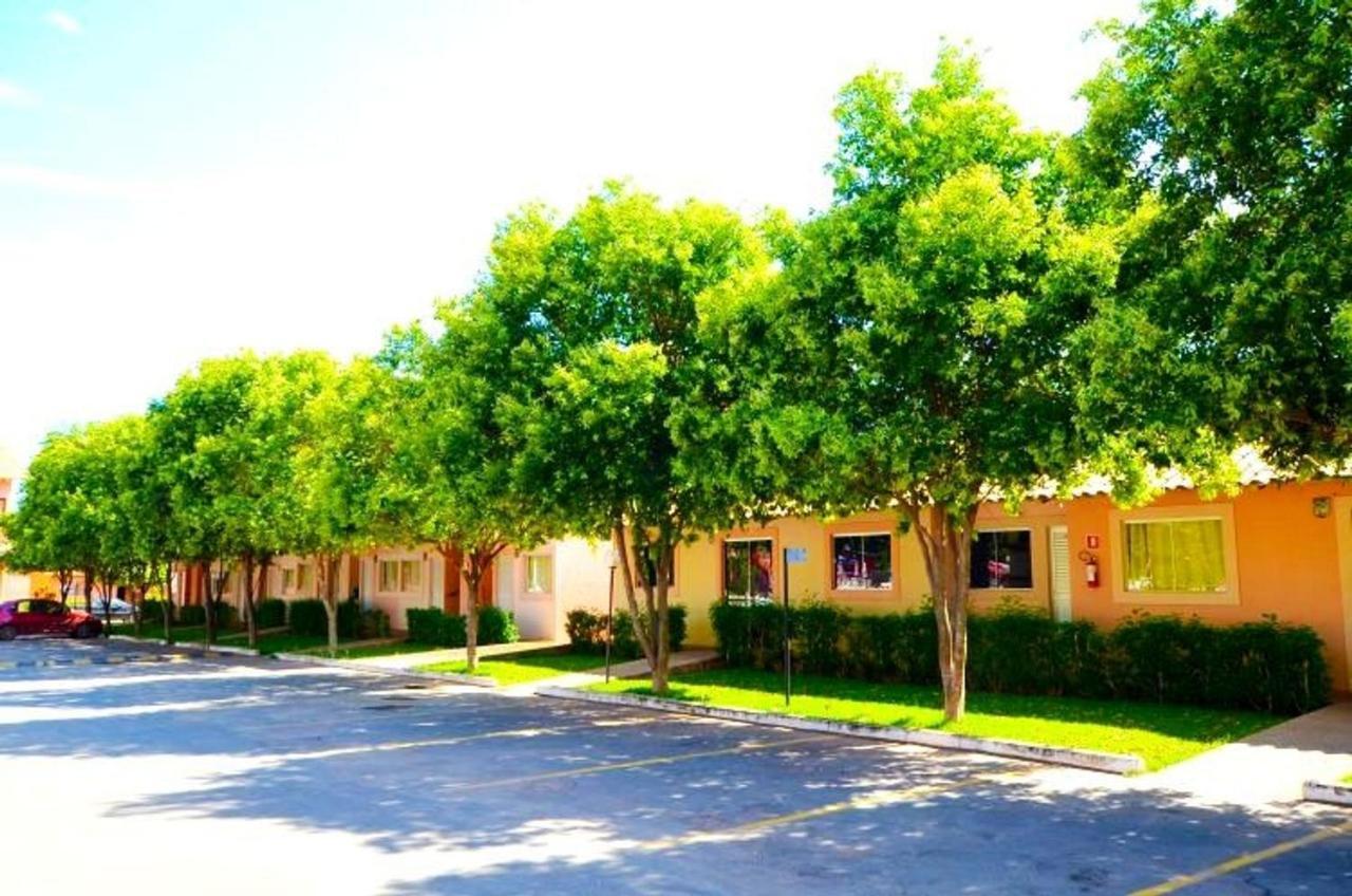 Condominio Diroma Fiori Cvt Apartamento *